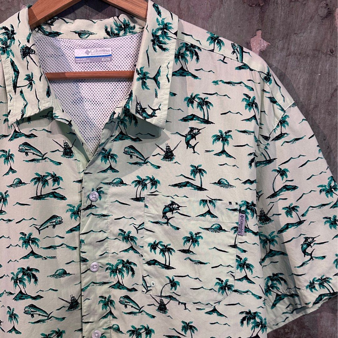 Columbia USA PFG fishing aloha hawaii shirt, Men's Fashion, Tops & Sets,  Formal Shirts on Carousell