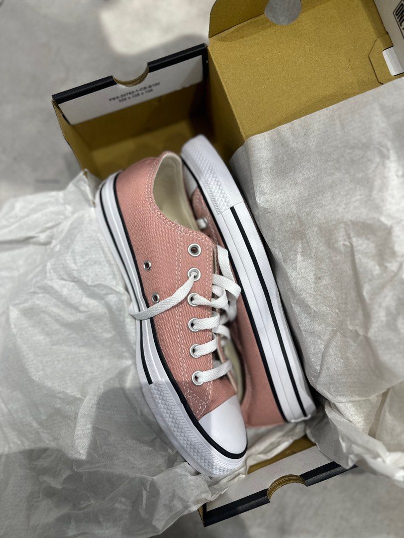 Powder pink converse shop