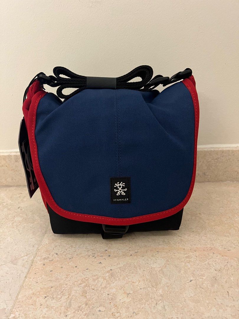 Crumpler Navy Million Camera Bag, Photography, Photography