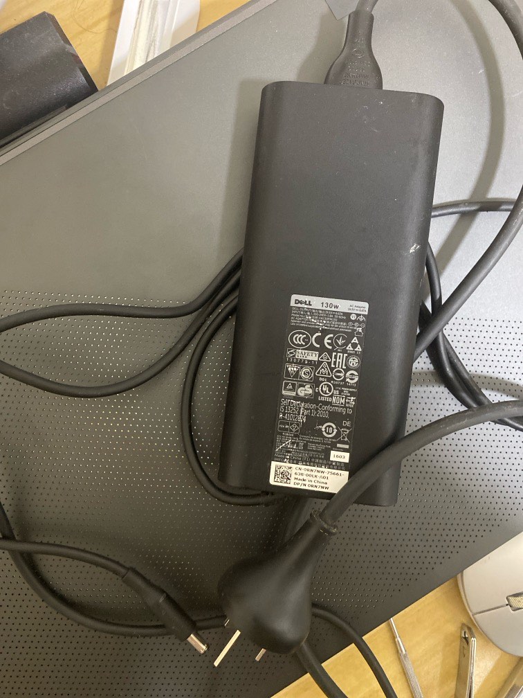 Dell laptop power adapter 130w, Computers & Tech, Parts & Accessories