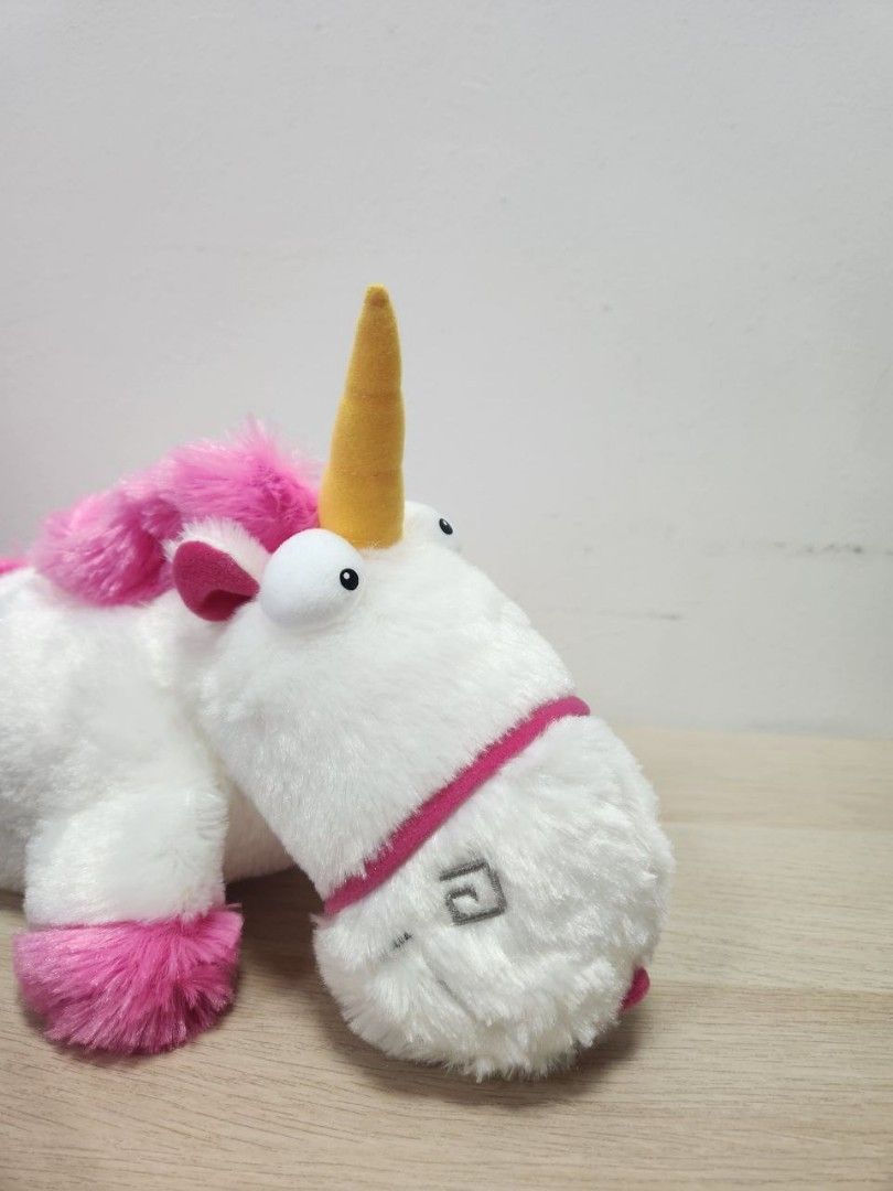 Despicable me unicorn shop toy