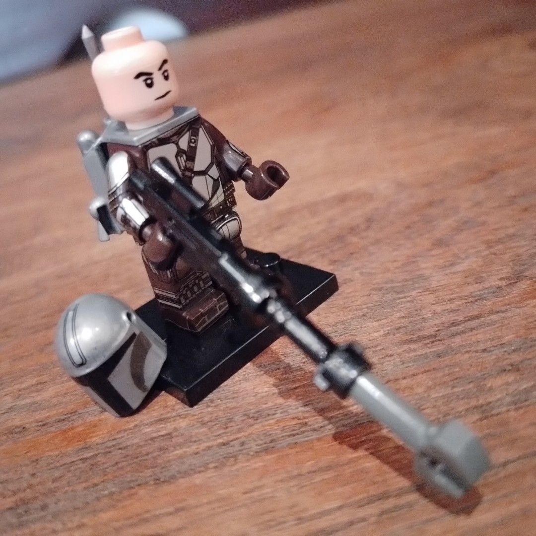 Lego pedro pascal cheap