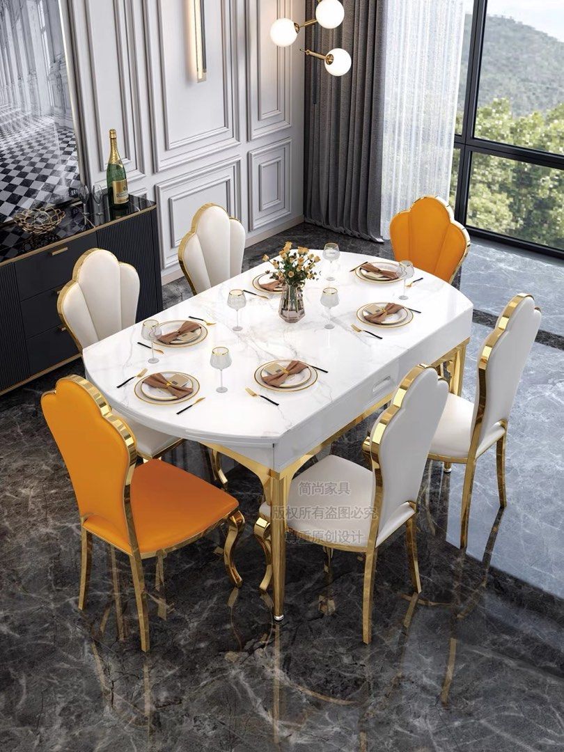 Dining Table Set (Category: Tables & Sets) located in Singapore. Submitted by bubbleshake (Listing ID 1268718253, Image 2). Description: Extendable table with 6 chairs Self collection only .