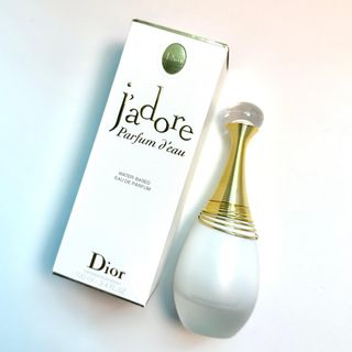 (Category: ) located in . Submitted by perfume.haven (Listing ID 1177045171, Image 1). Description: .