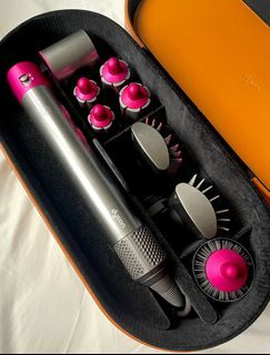 Dyson Hair Air Wrap With Warranty til 3/2024