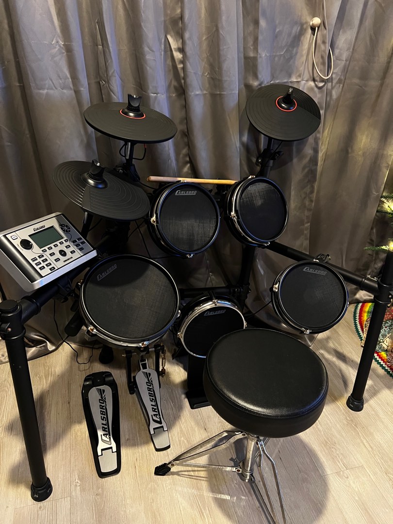 Electronic Drum Set. Carlsbro CSD400 Mesh Electronic Drum Kit (With