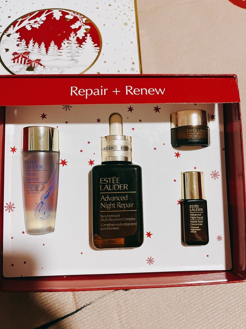 ESTEE LAUDER Christmas Gift Set, Beauty & Personal Care, Face, Face
