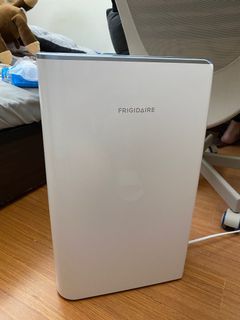 美國品牌Frigidaire 富及第 二級節能 1.8L