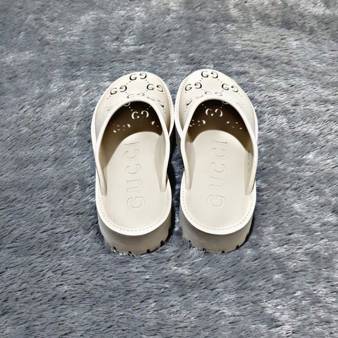 Gucci Perforated Platform GG Sandal *New season 2023, Fesyen Wanita