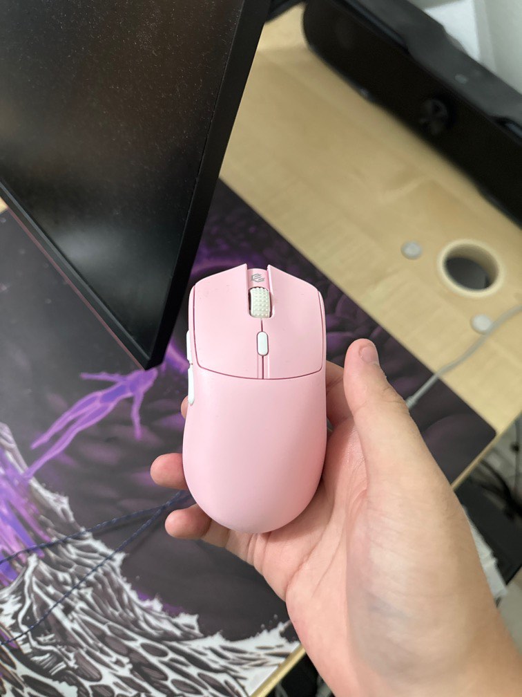 Gwolves hts + 4k Pink, Computers & Tech, Parts & Accessories, Mouse