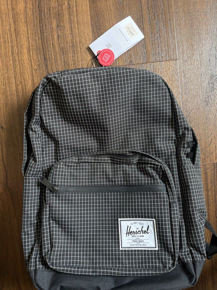 Herschel Pop Quiz 22L Women s Fashion Bags Wallets Backpacks