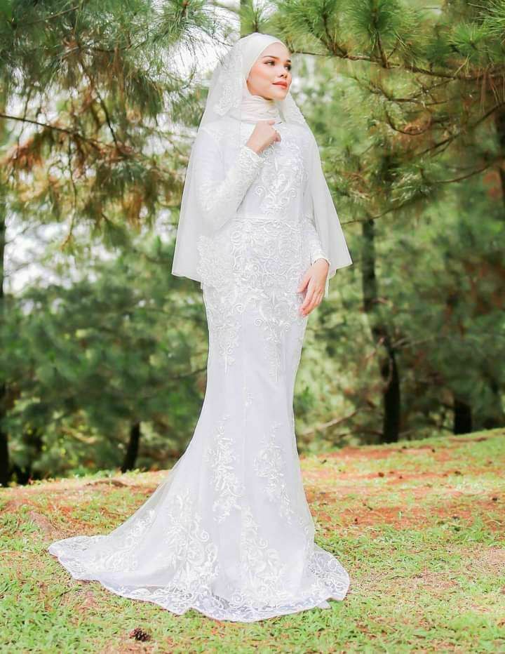 HIJABISTAHUB BRIDE DRESS, Women's Fashion, Dresses & Sets, Dresses on  Carousell