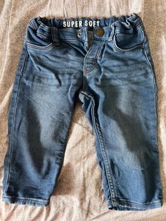 (Category: ) located in . Submitted by ghibbypreloved (Listing ID 1268766779, Image 1). Description: .
