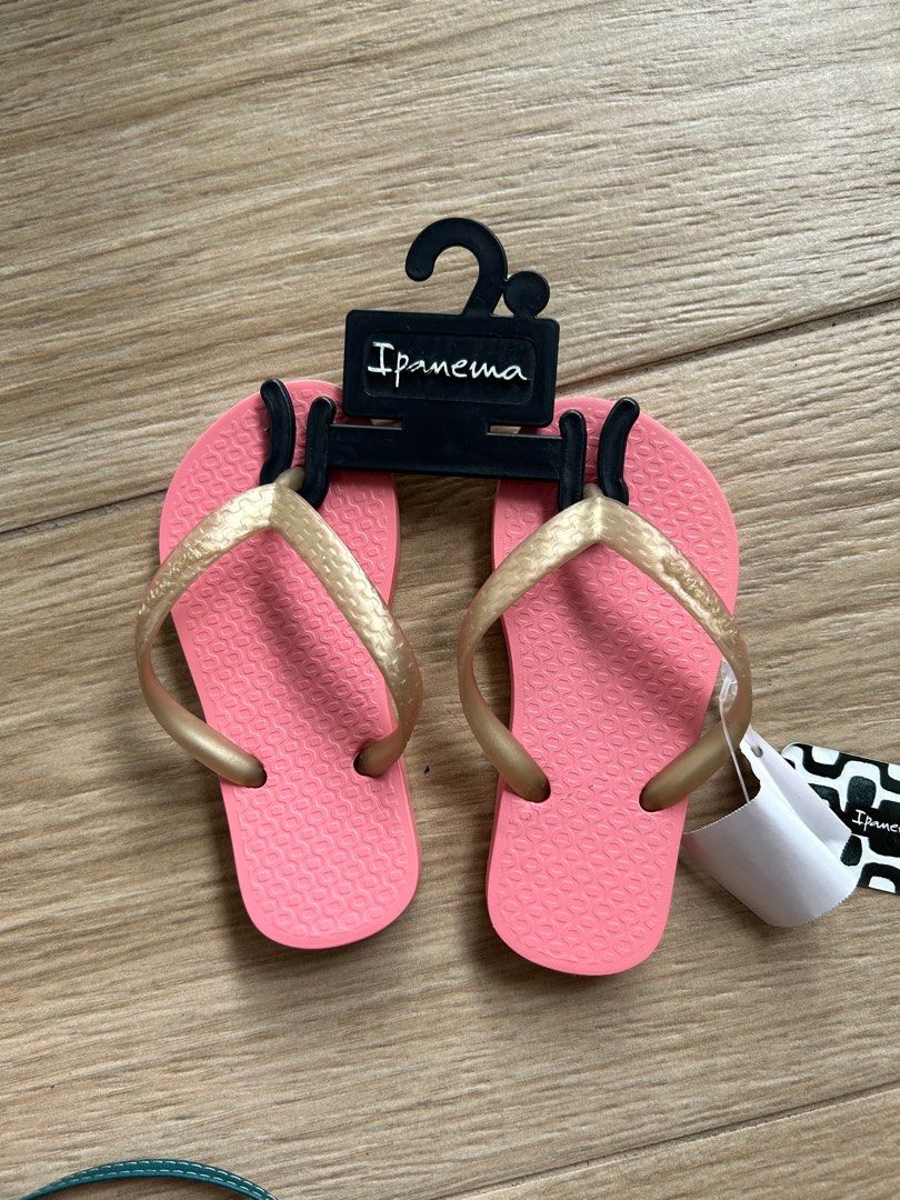 Girls ipanema flip flops top