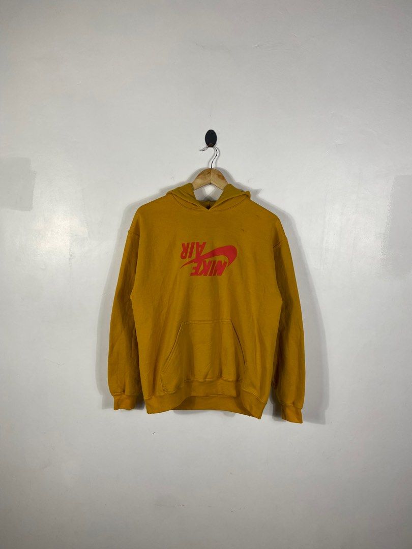 Travis scott jordan cactus outlet jack highest hoodie gold