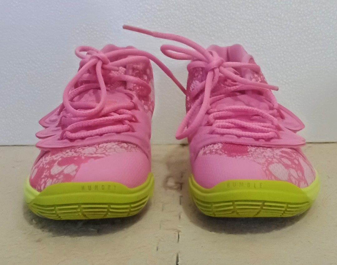 NIKE GIRLS KYRIE 5 x SPONGEBOB SQUAREPANTS MID PATRICK Kid s