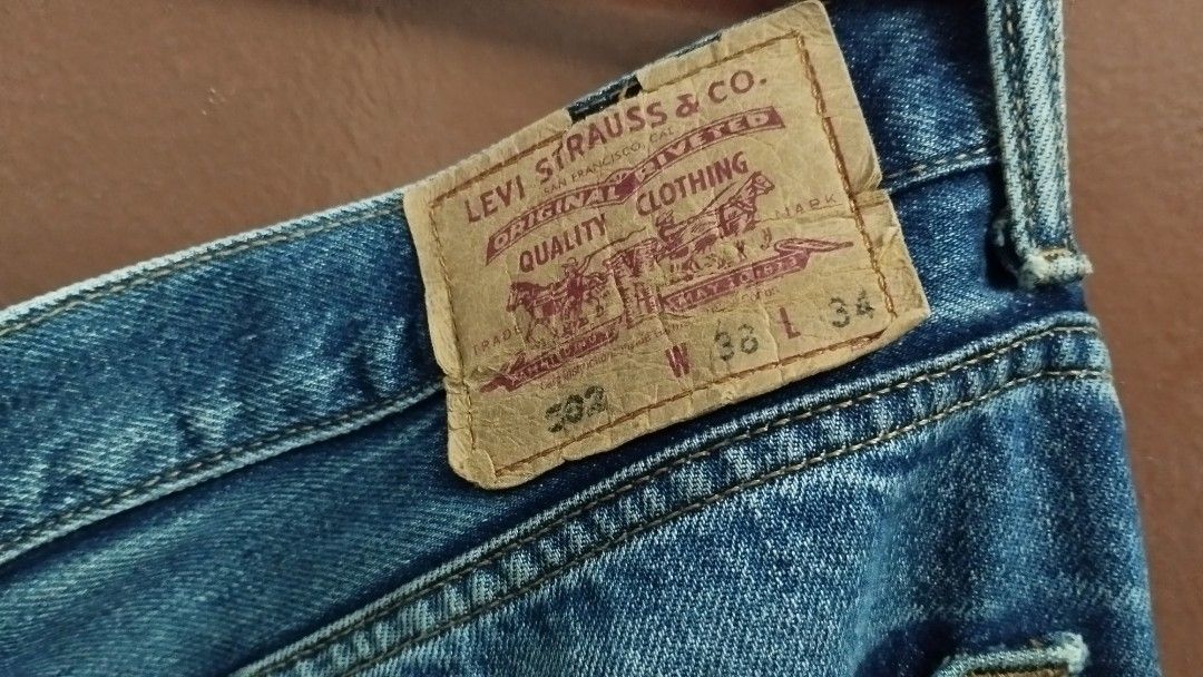 Levis 502 button hotsell fly