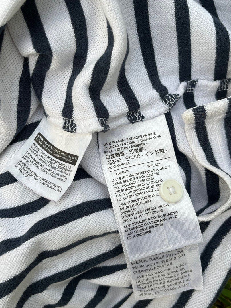 Levis sales small logo
