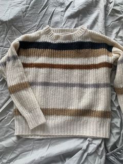 Long sleeve knits
