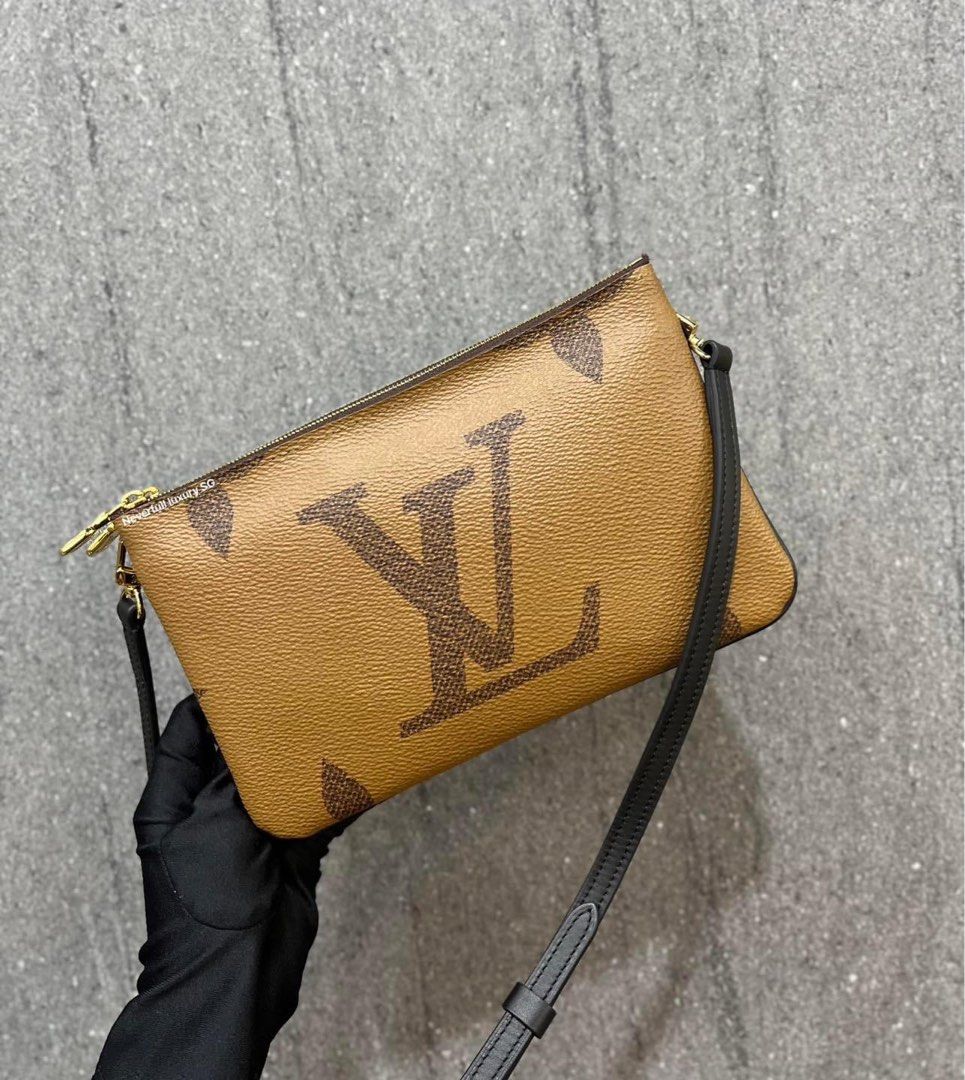 Double zip pochette louis vuitton store
