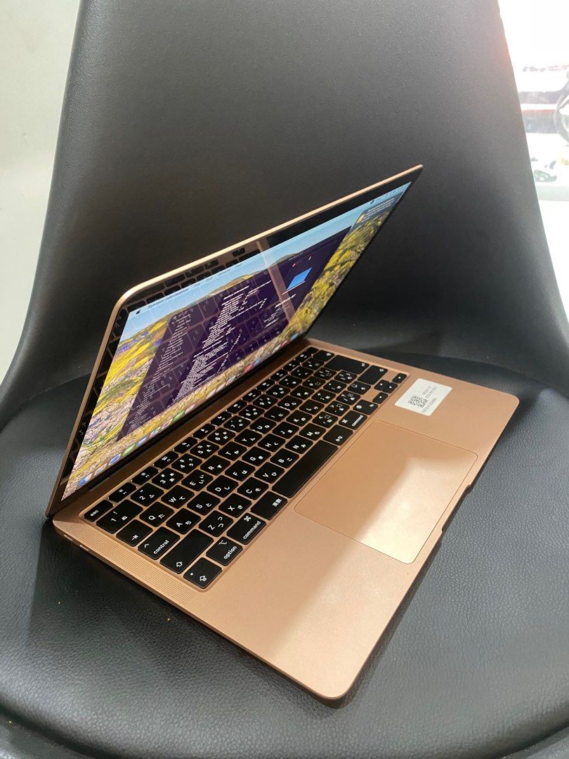 Macbook Air M1 2020 13inch 8/512GB keyboard jepang, Elektronik