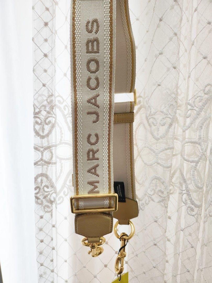 Marc jacobs outlet logo strap