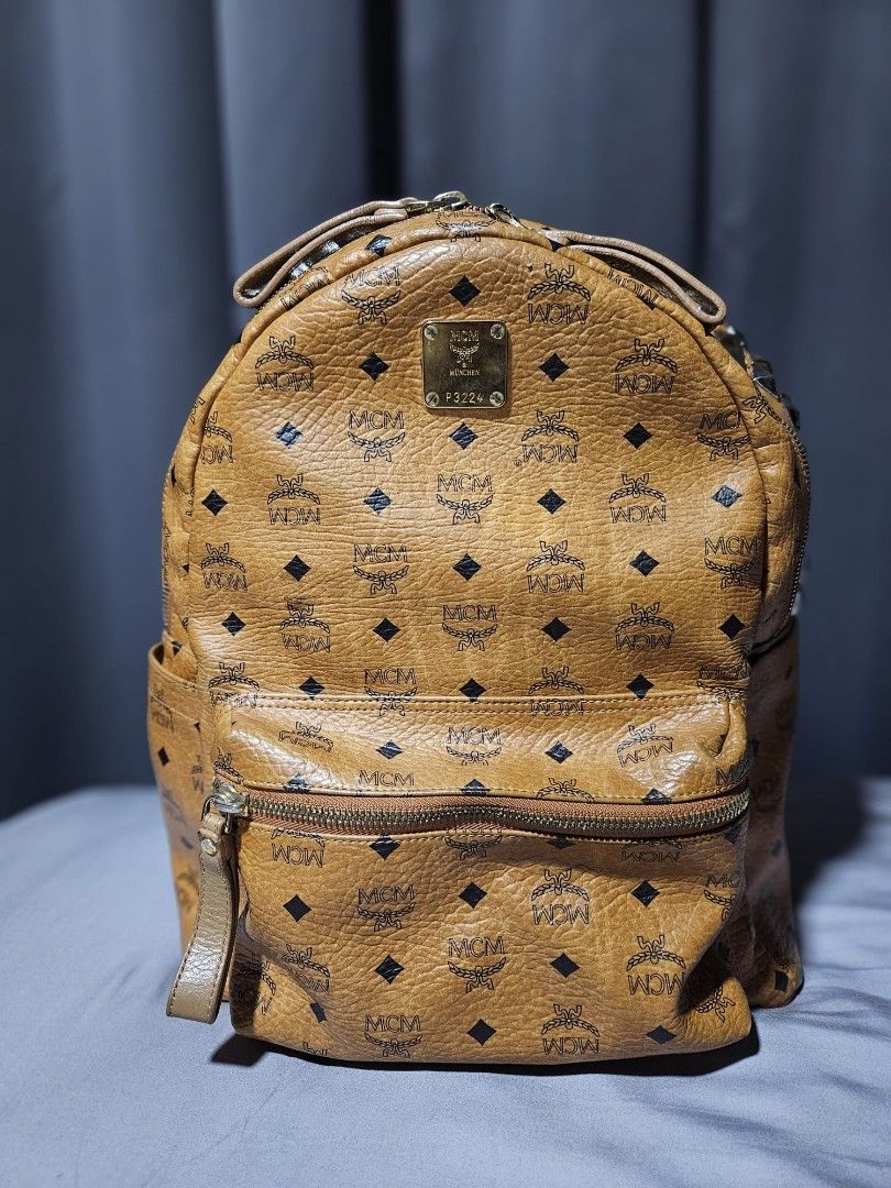 Mcm backpack large price deals