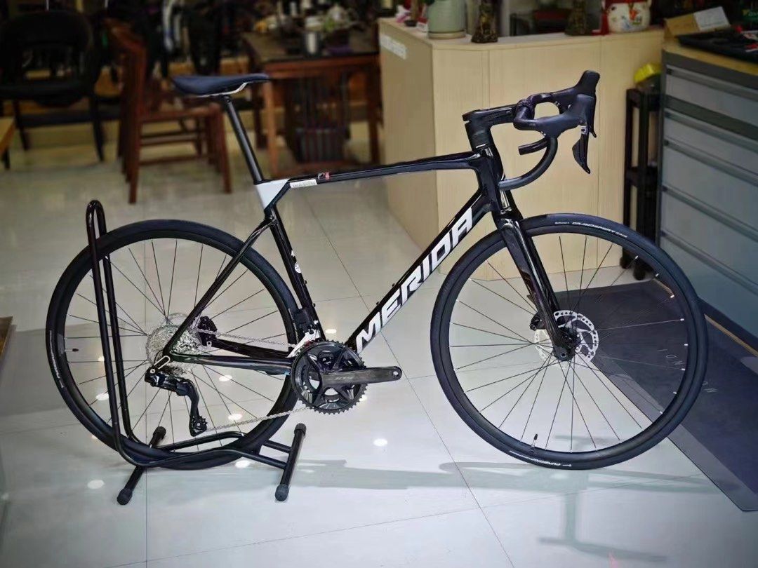Merida shimano hotsell 105