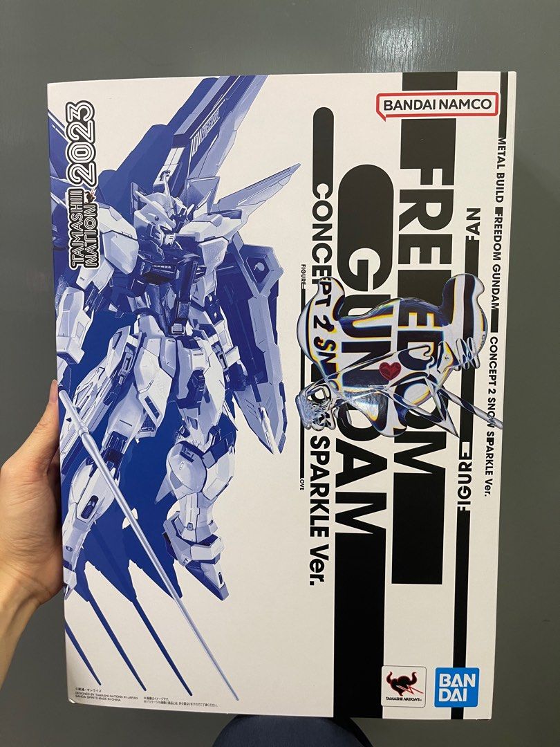 METAL BUILD Freedom Gundam CONCEPT 2 SNOW SPARKLE Ver., 興趣及遊戲