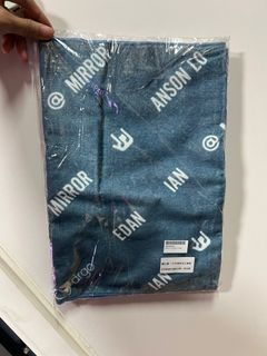 （分類：）位於 。 由 qbowbowq 提交（商品編號 1268819544，圖片 1）。簡介： 。
