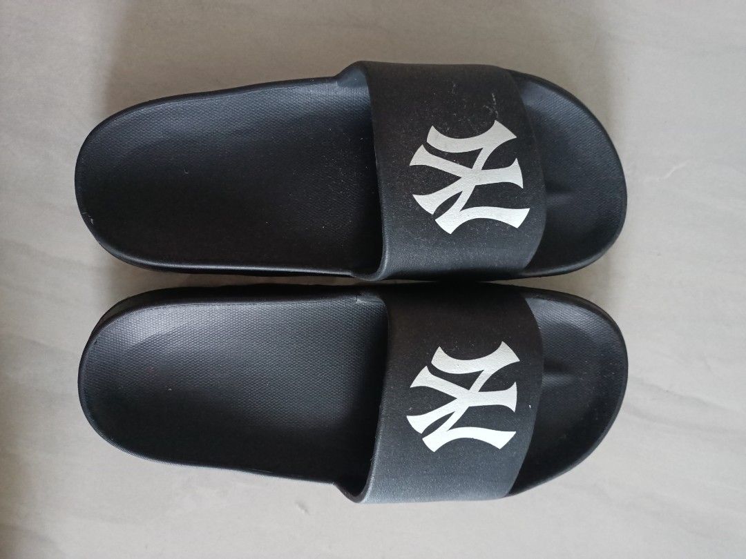 Ny slippers store