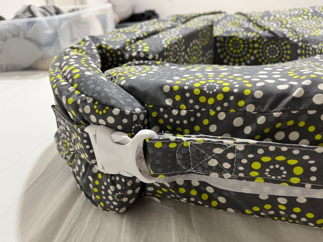 My brest friend twin nursing pillow, Babies & Kids, Nursing & Feeding