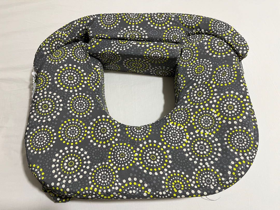 My brest friend twin nursing pillow, Babies & Kids, Nursing & Feeding
