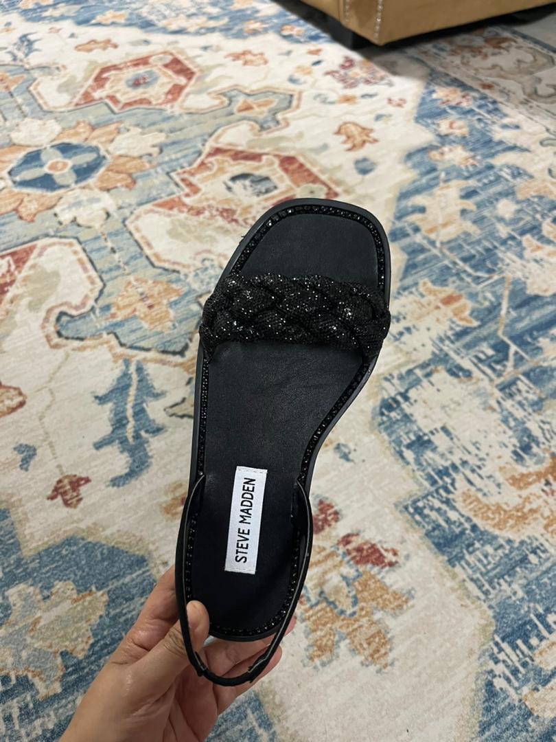 Steve madden crystal flats top