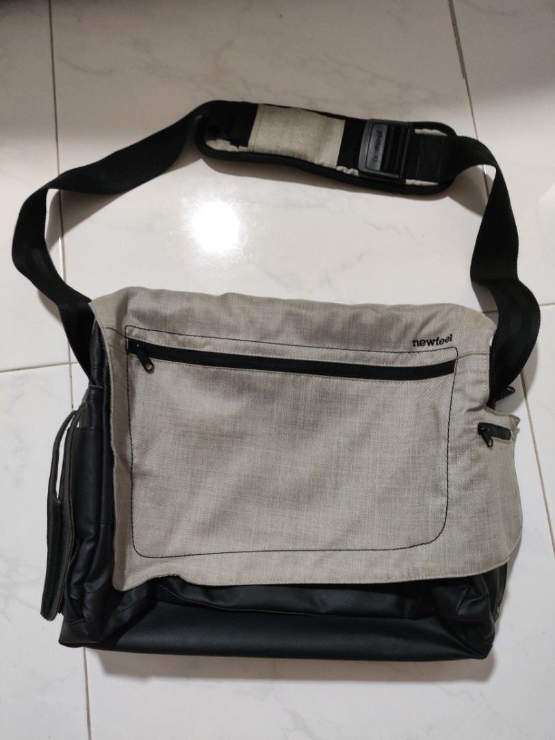 NewFeel backenger shoulder backpack