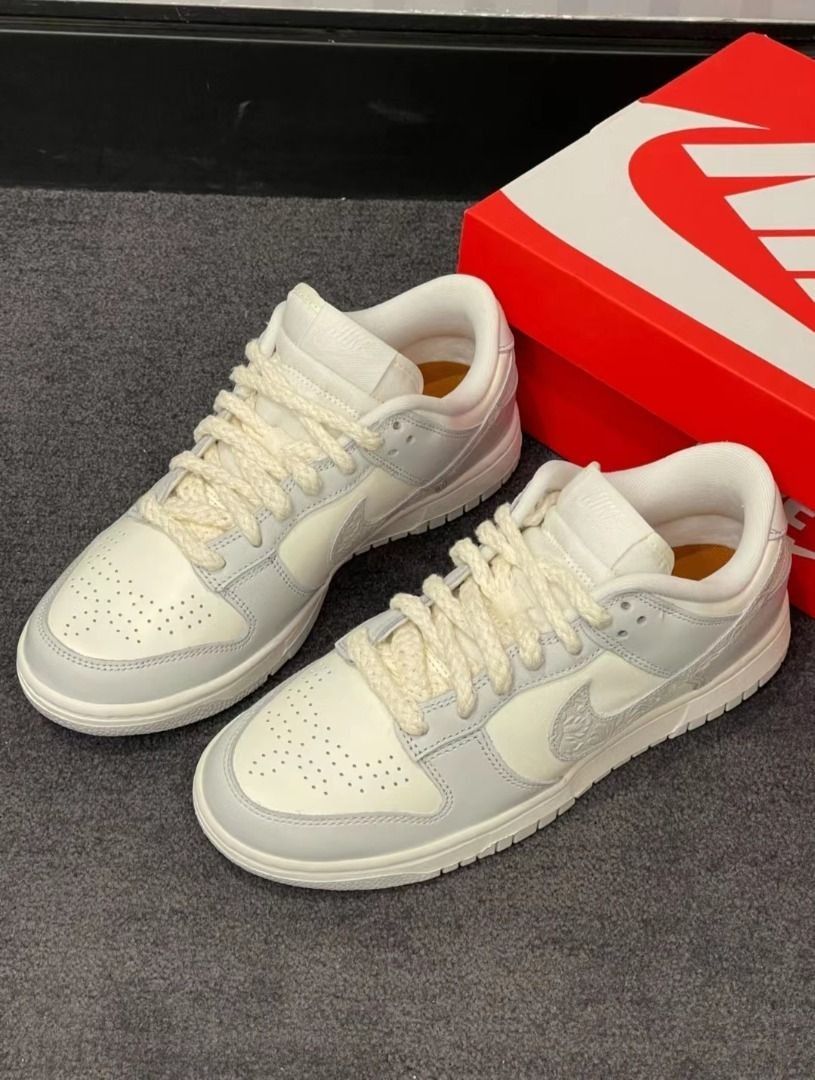 Nike slip hot sale resistant women's