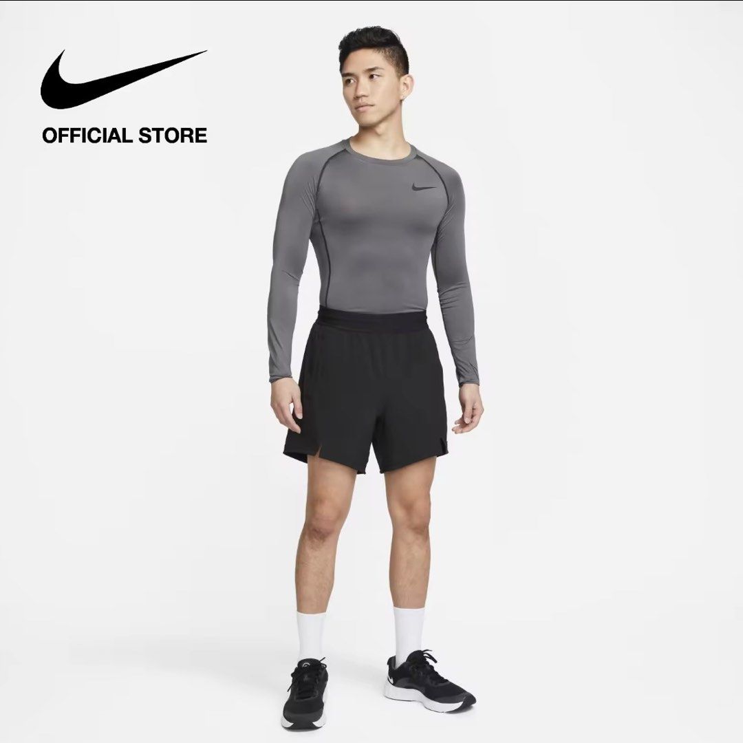 Nike pro set sports bra & shorts, Men's Fashion, Activewear on Carousell