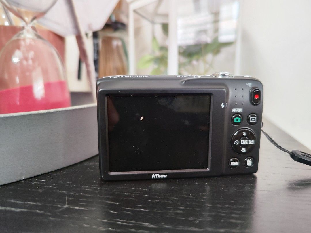 Nikon Coolpix S2700 – Appareil Photo Numérique Compact – Rose