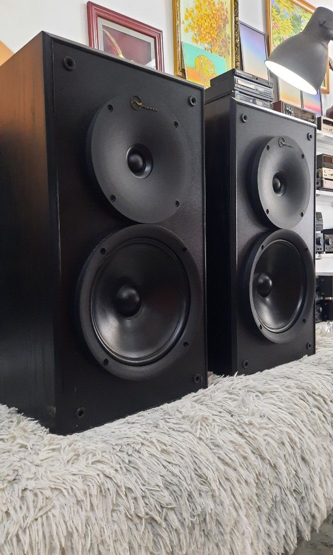 Nuance shop bookshelf speakers