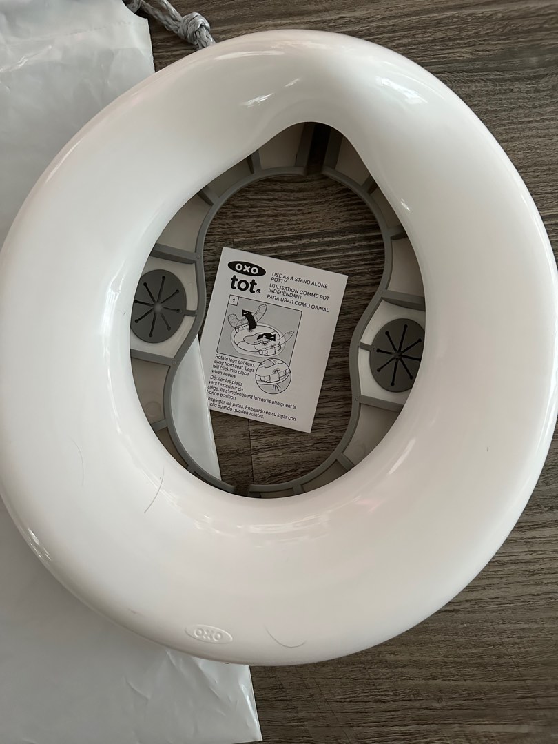Oxo portable potty, Babies & Kids, Bathing & Changing, Toilet Training
