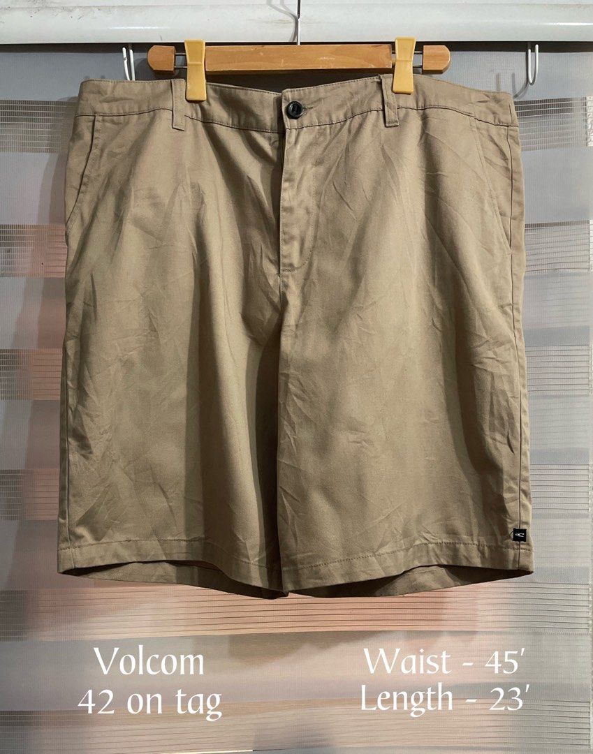 Plus size khaki short (Category: Shorts) located in Muntinlupa City. Submitted by PlusSizeCollections (Listing ID 1268842815, Image 1). Description: 👖Plus size short for men 💰249 pesos only💰 👖See photo for size / dimensions 👖Shipping via J&T /Shoppee Check out 👖Mop : Gcash / Bpi 👖Loc : Muntinlupa ❌Joy Miners will be posted❌.