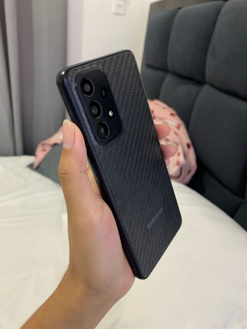 Samsung Galaxy A33 5G (Category: Samsung) located in San Fernando. Submitted by mariadivinabolus (Listing ID 1268809961, Image 3). Description: Samsung Galaxy A33 5G Ram: 6gb Storage: 128gb Camera Back: 48mp + 8mp + 5mp+ 2mp Front Camera: 13mp Battery: 5000mAh Fingerprint 🆗 Included: Unit, Replacement Charger, Box, Cases No issue besides minimal dents. Price: 10,000.