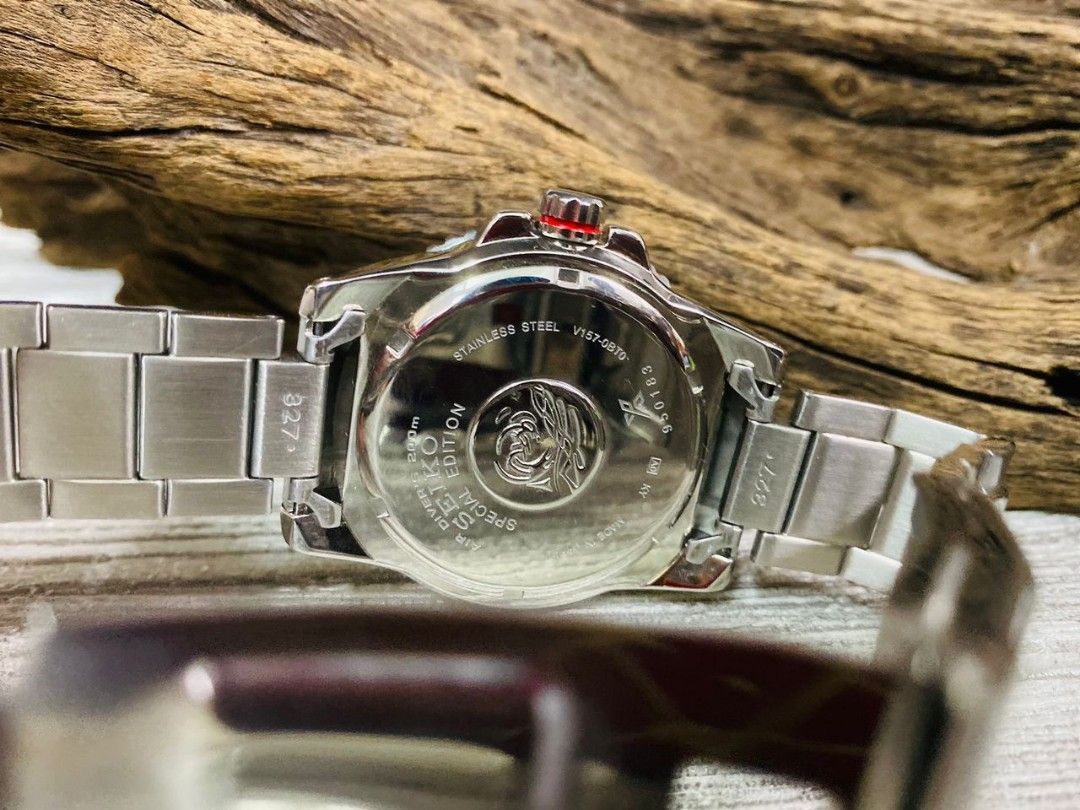 Seiko v157 review store