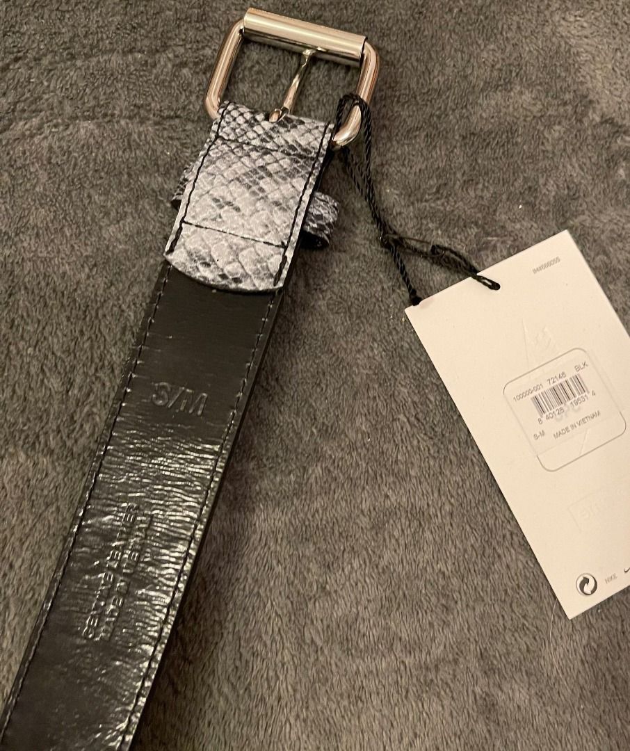 Supreme 😎Supreme SS21 Nike® Snakeskin Belt 蛇紋聯名款針扣皮帶男女