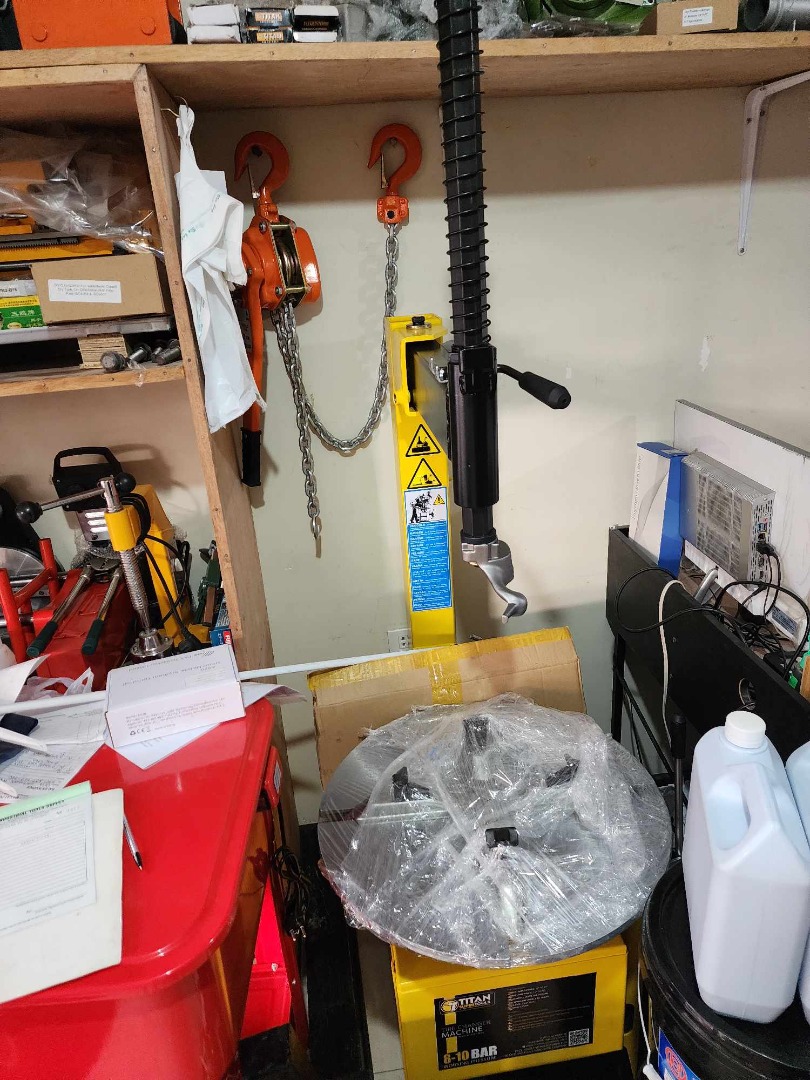 TITAN Tire Changer, Commercial & Industrial, Construction Tools