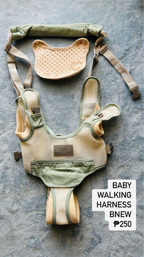 Toddler Harness (Category: Carriers & Slings) located in Bacoor. Submitted by damnfetch (Listing ID 1256887428, Image 1). Description: Brand new with tag MOP : GCash or BPI Shipping through Shopee Checkout.