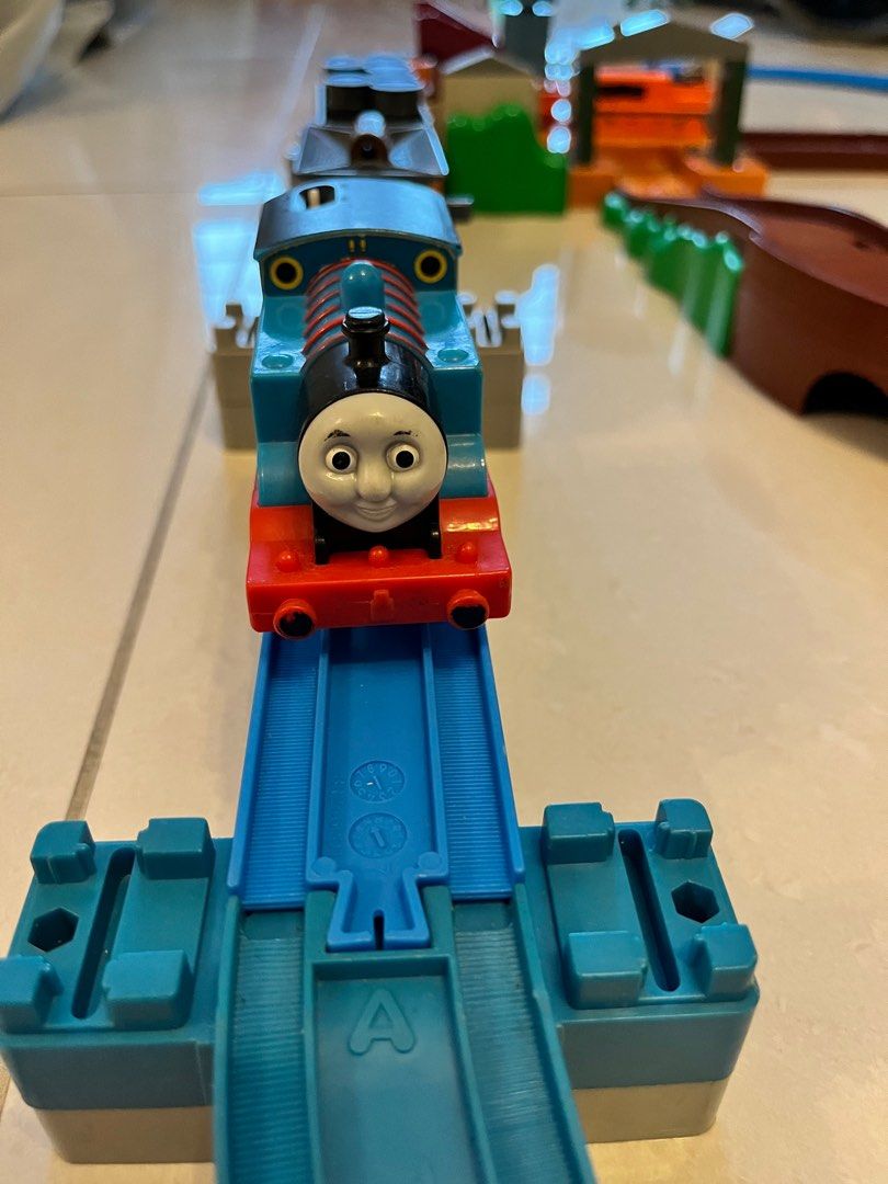 Tomy thomas the shop tank engine