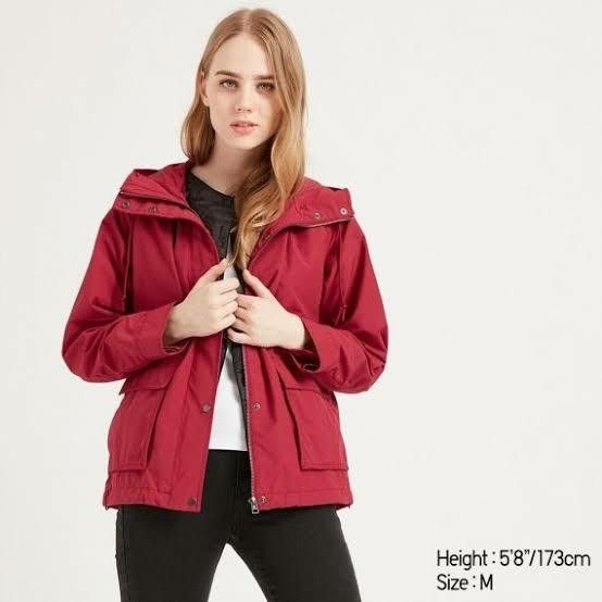 Uniqlo outlet red parka