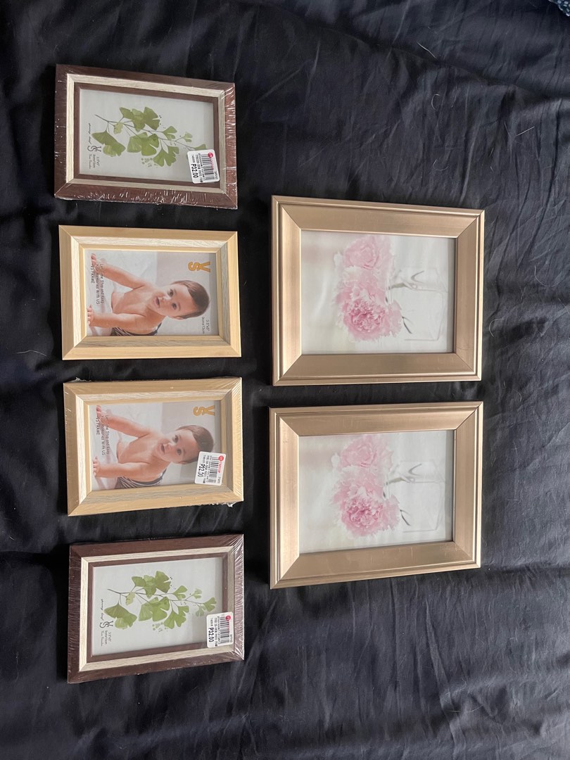 Unused picture frames, Furniture & Home Living, Home Decor, Frames