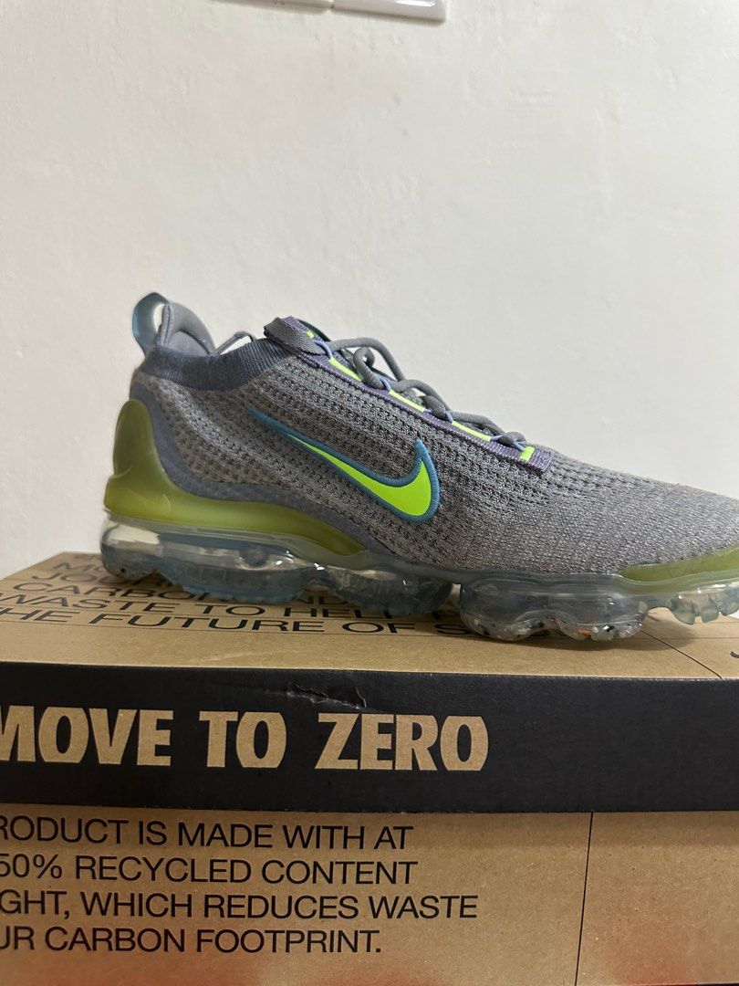 US 10 11 Nike Air Vapormax 2021 Flyknit Grey Light Liquid Lime Shadow Smoke Green Men s Fashion Footwear Sneakers on Carousell